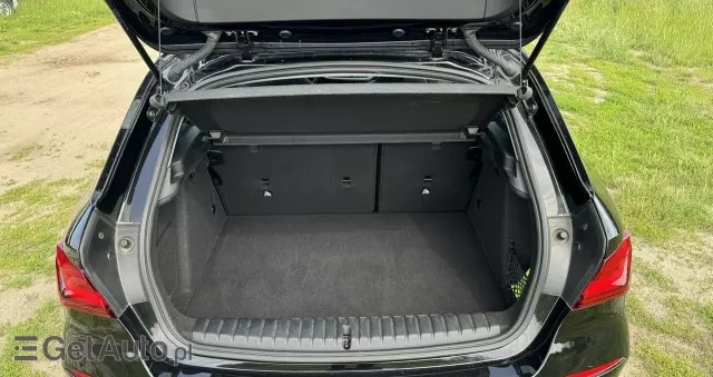 BMW Seria 1 118i Advantage