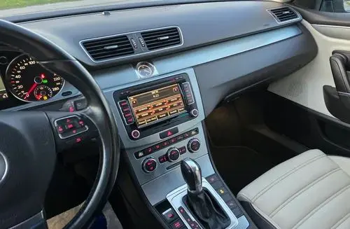 VOLKSWAGEN CC 
