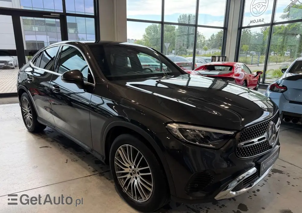 MERCEDES-BENZ GLC 200 mHEV 4-Matic AMG Line