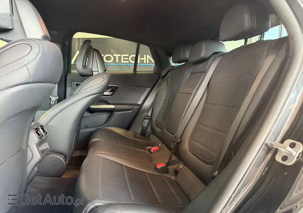 MERCEDES-BENZ GLC 200 mHEV 4-Matic AMG Line