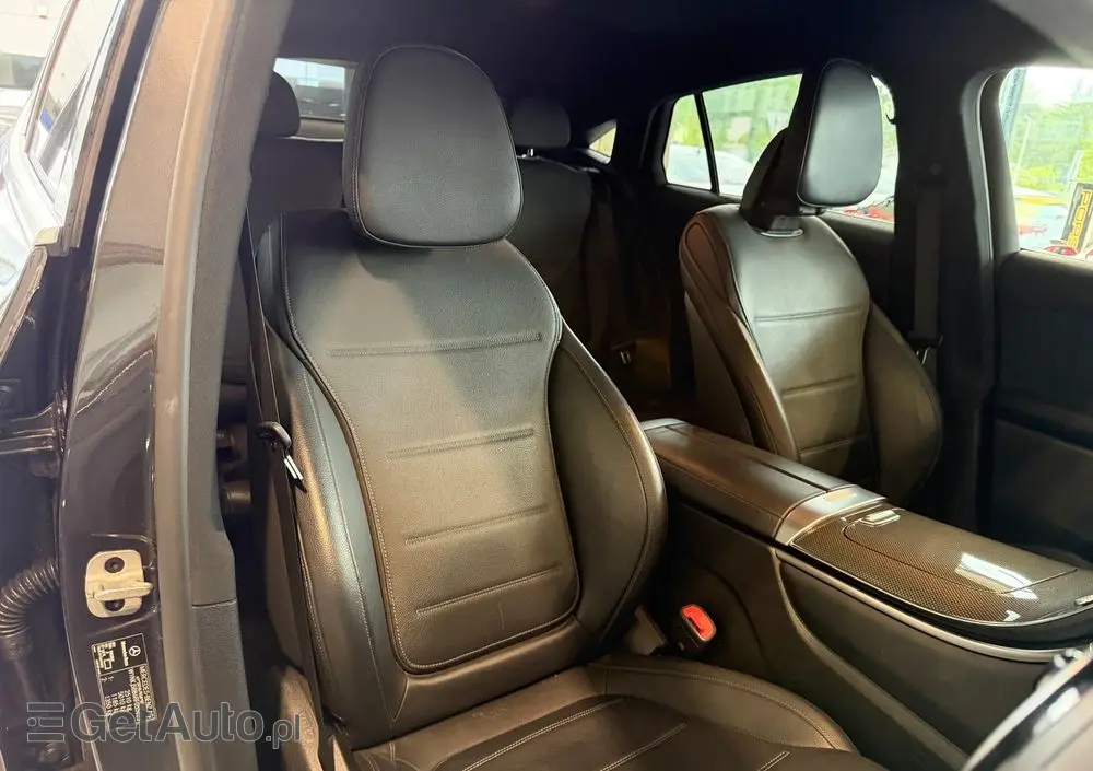 MERCEDES-BENZ GLC 200 mHEV 4-Matic AMG Line