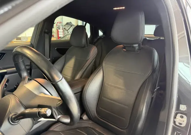 MERCEDES-BENZ GLC 200 mHEV 4-Matic AMG Line