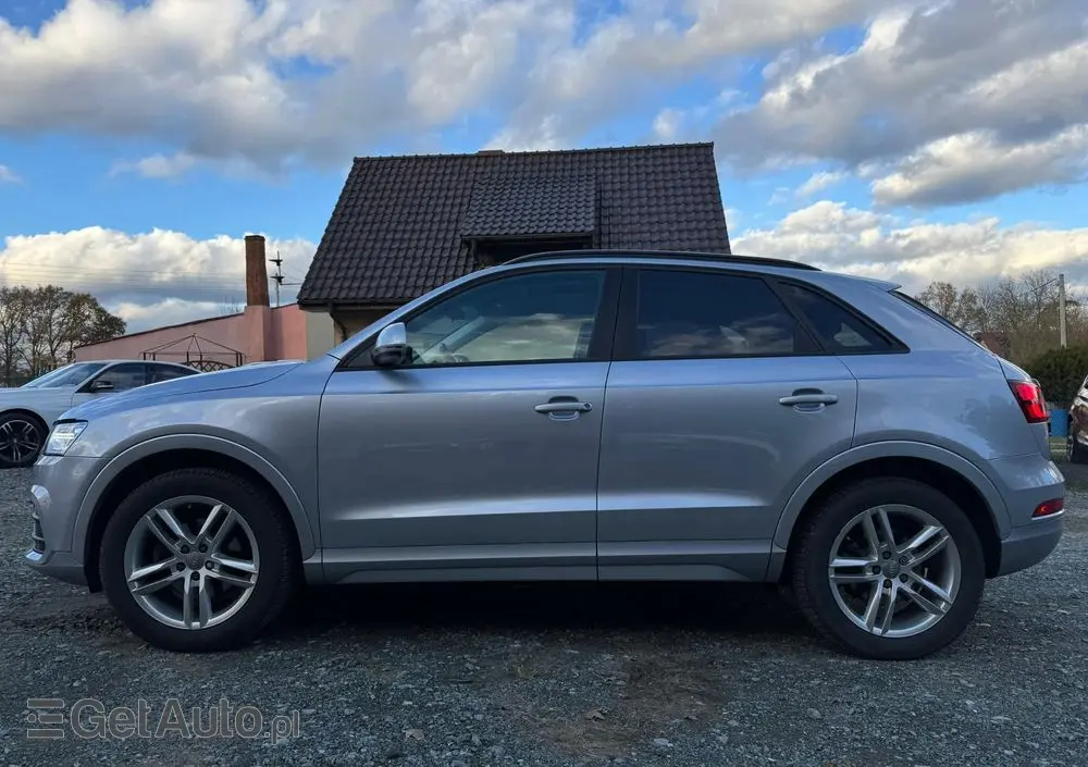 AUDI Q3 2.0 TFSI Quattro Sport S tronic