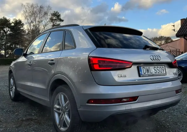 AUDI Q3 2.0 TFSI Quattro Sport S tronic
