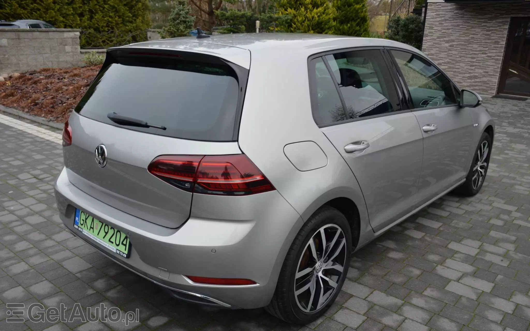 VOLKSWAGEN Golf E-Golf
