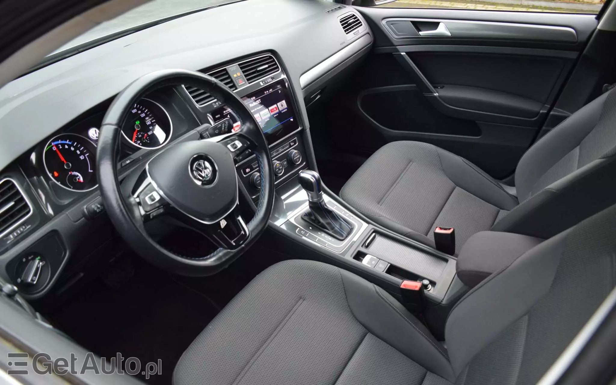 VOLKSWAGEN Golf E-Golf