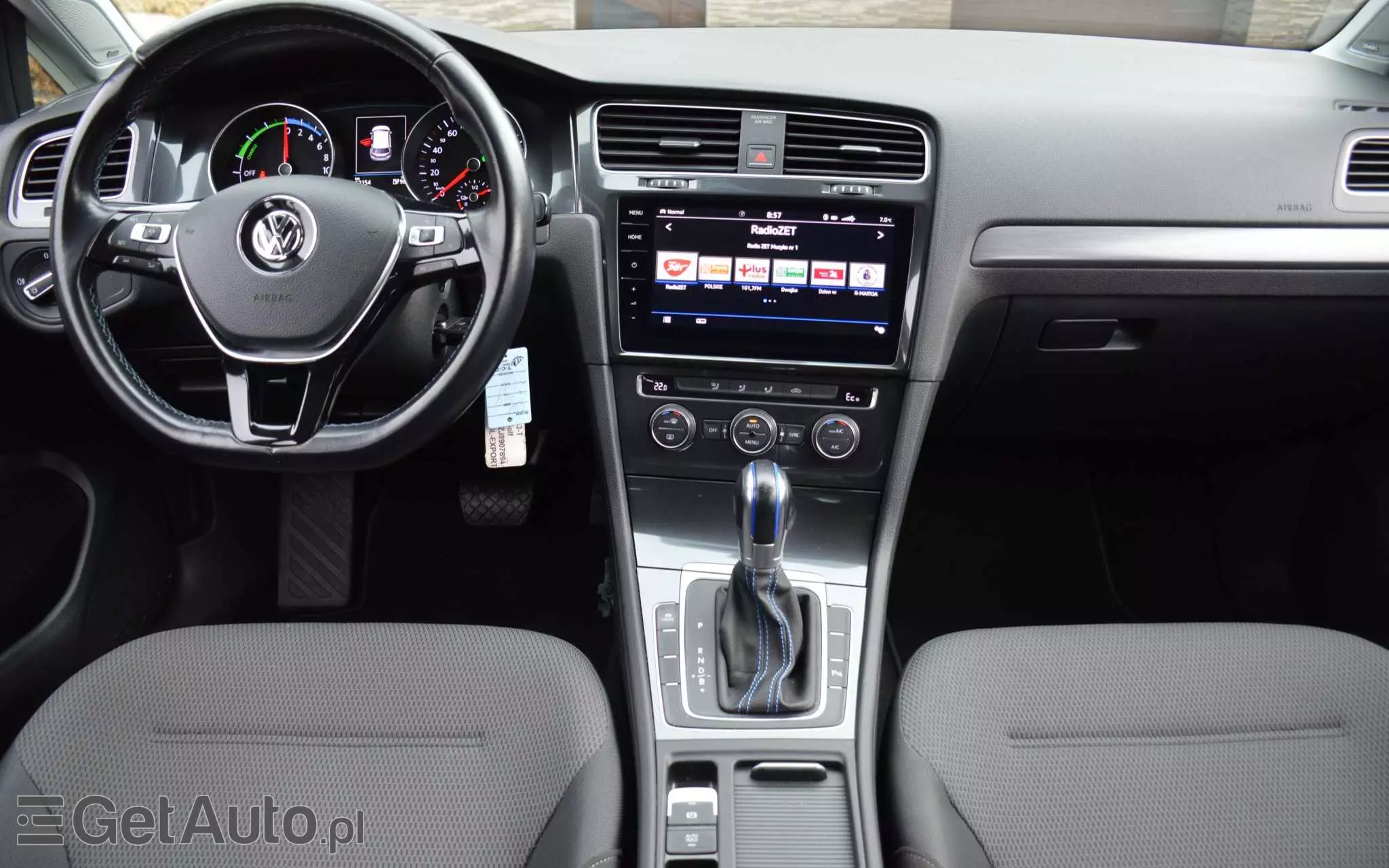 VOLKSWAGEN Golf E-Golf