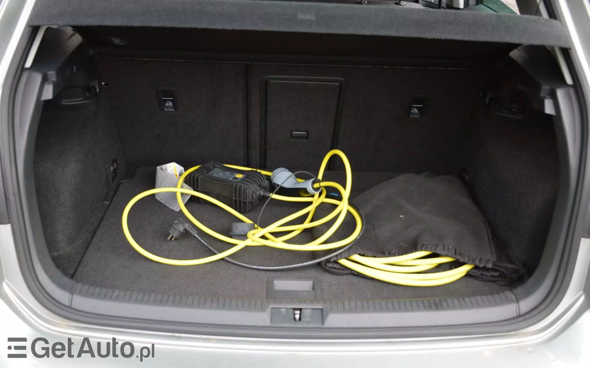 VOLKSWAGEN Golf E-Golf