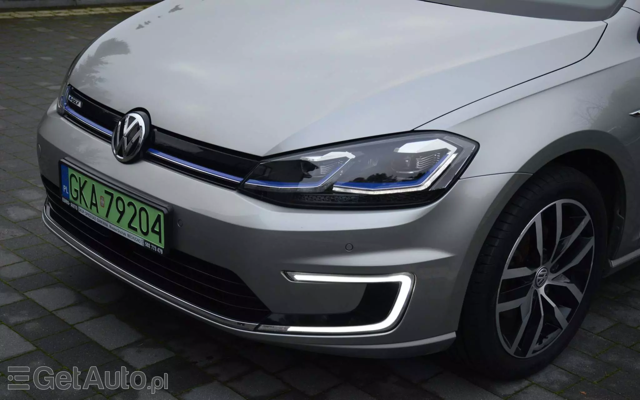 VOLKSWAGEN Golf E-Golf