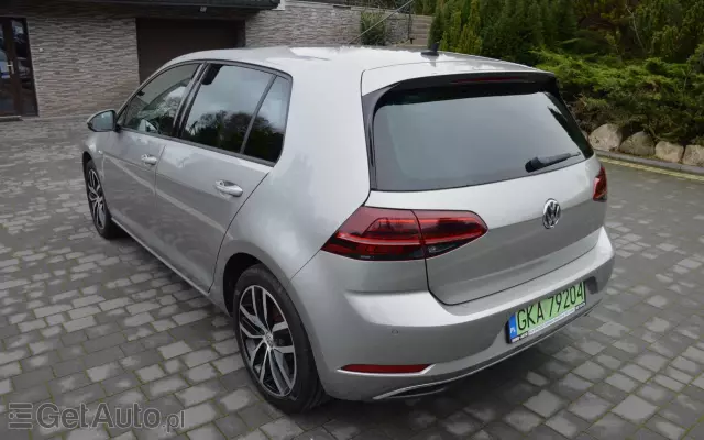 VOLKSWAGEN Golf E-Golf