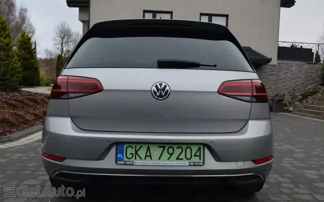 VOLKSWAGEN Golf E-Golf