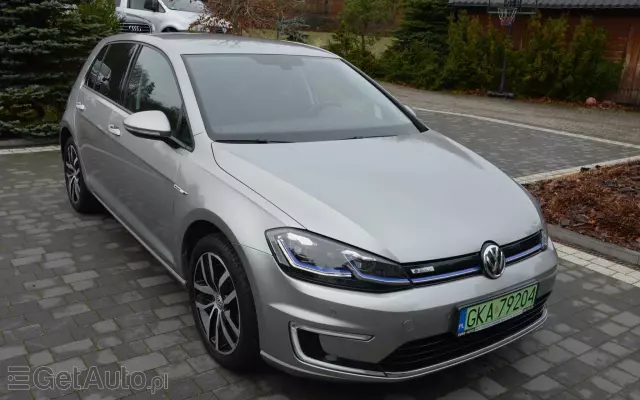 VOLKSWAGEN Golf E-Golf