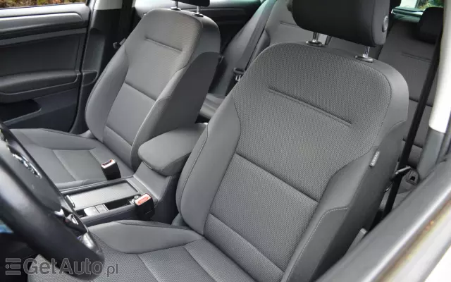 VOLKSWAGEN Golf E-Golf