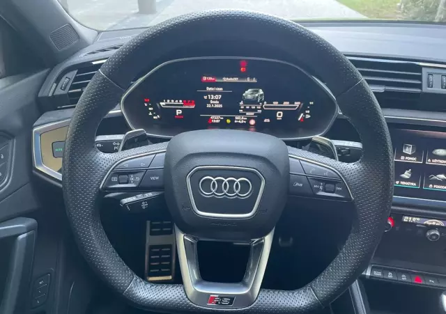 AUDI RS Q3 