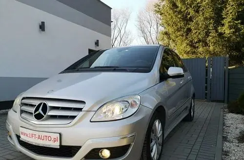 MERCEDES-BENZ Klasa B 
