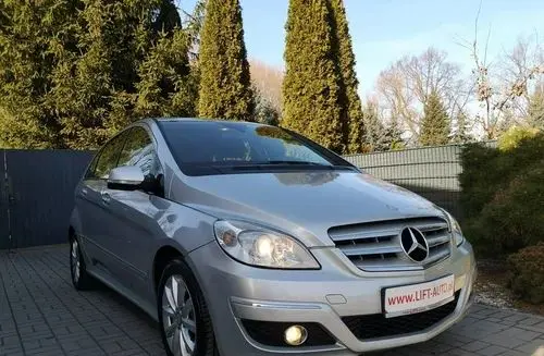 MERCEDES-BENZ Klasa B 