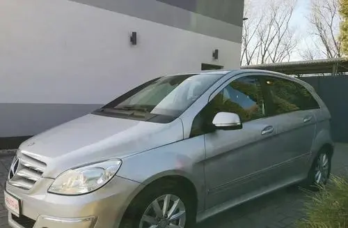 MERCEDES-BENZ Klasa B 