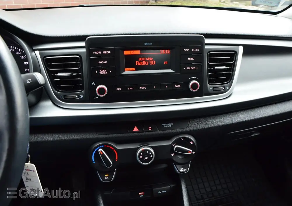 KIA Rio 1.2 M