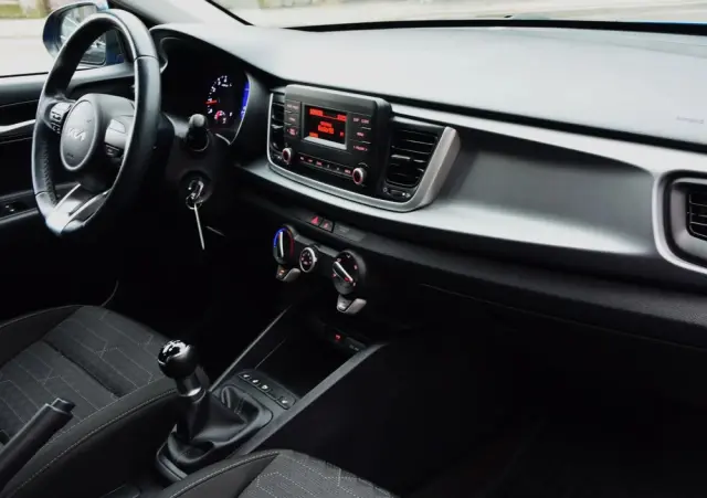 KIA Rio 1.2 M