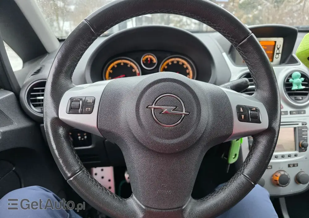 OPEL Corsa 1.4 16V Limited Edition