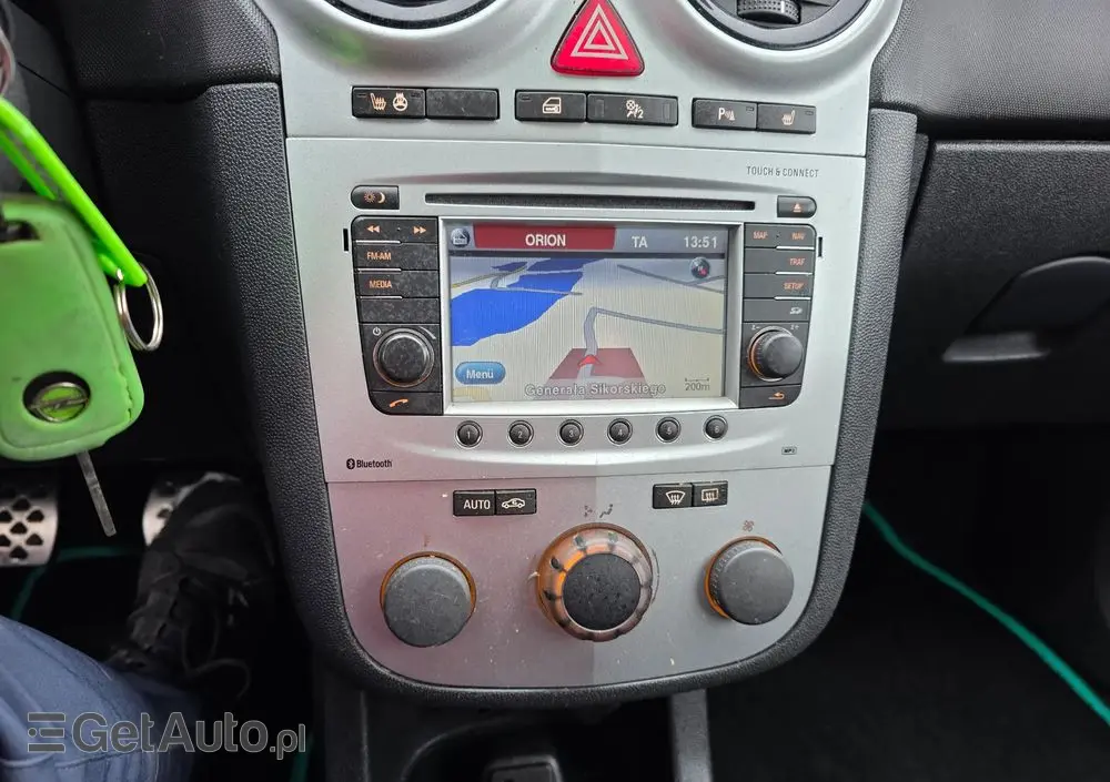 OPEL Corsa 1.4 16V Limited Edition