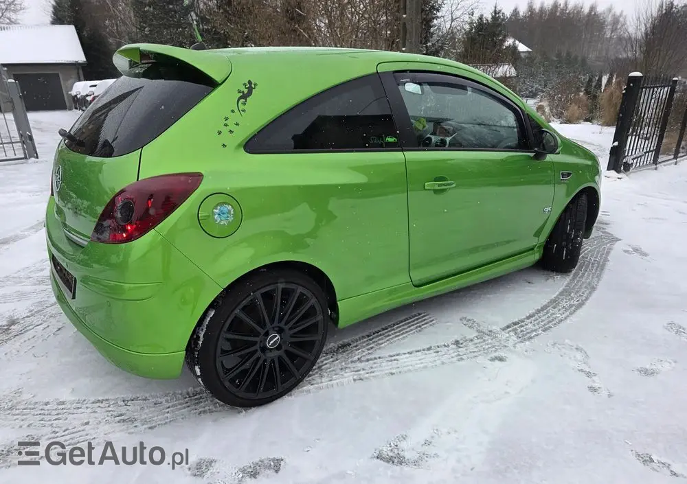 OPEL Corsa 1.4 16V Limited Edition