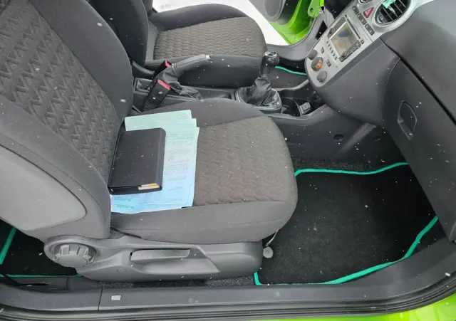 OPEL Corsa 1.4 16V Limited Edition