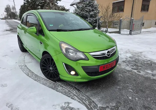 OPEL Corsa 1.4 16V Limited Edition
