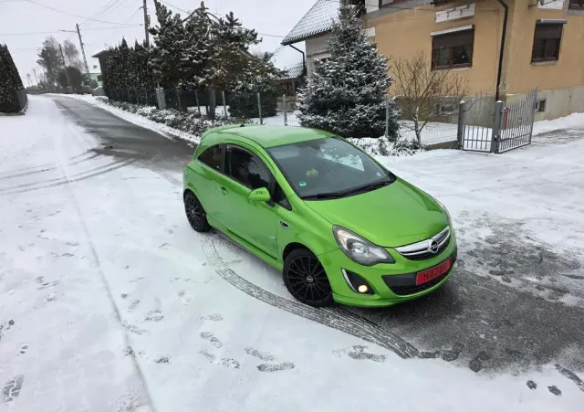 OPEL Corsa 1.4 16V Limited Edition