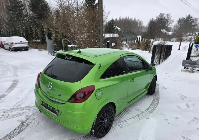 OPEL Corsa 1.4 16V Limited Edition