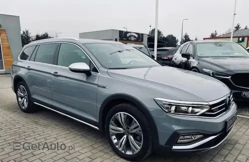 VOLKSWAGEN Passat Alltrack 