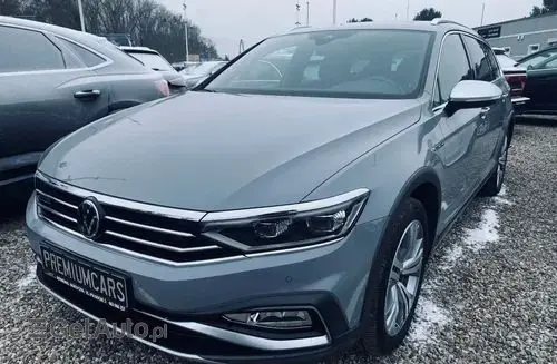 VOLKSWAGEN Passat Alltrack 