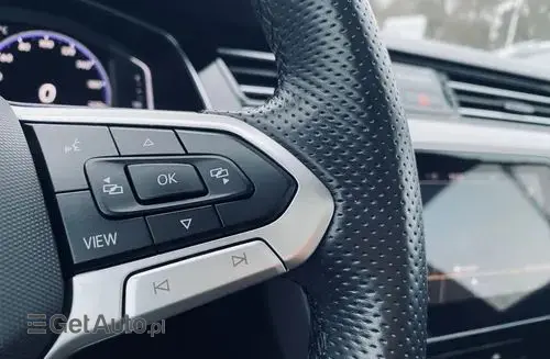 VOLKSWAGEN Passat Alltrack 