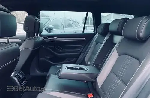 VOLKSWAGEN Passat Alltrack 