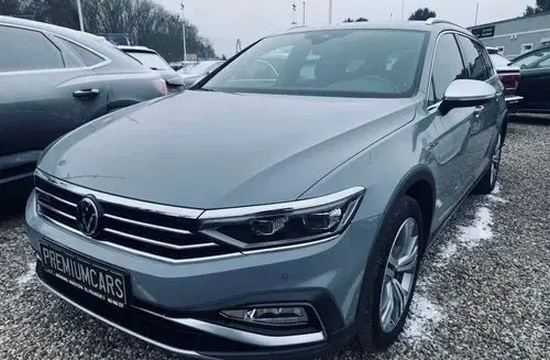 VOLKSWAGEN Passat Alltrack 