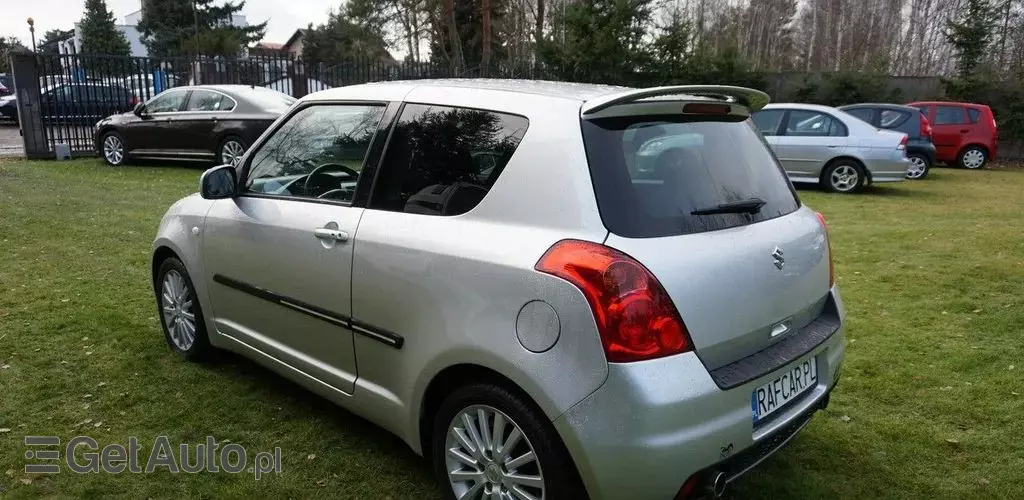 SUZUKI Swift 