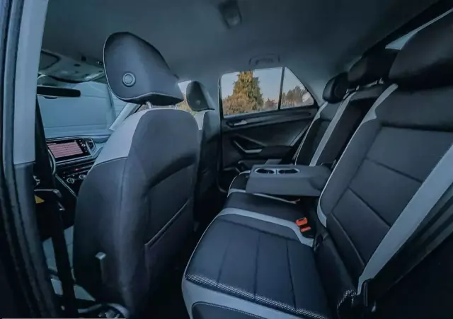 VOLKSWAGEN T-Roc 1.5 TSI ACT Premium DSG