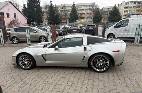 CHEVROLET Corvette 