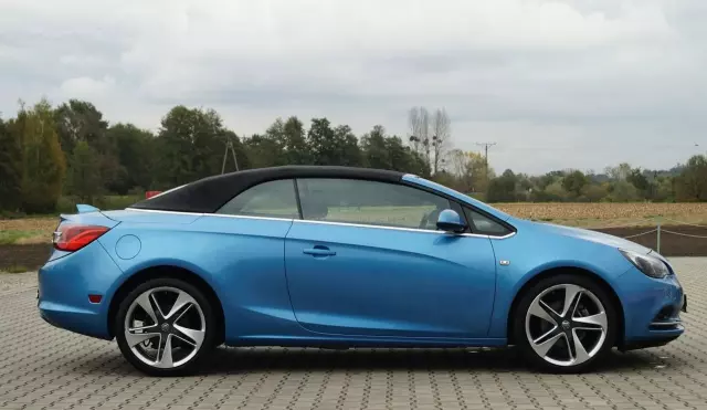 OPEL Cascada 