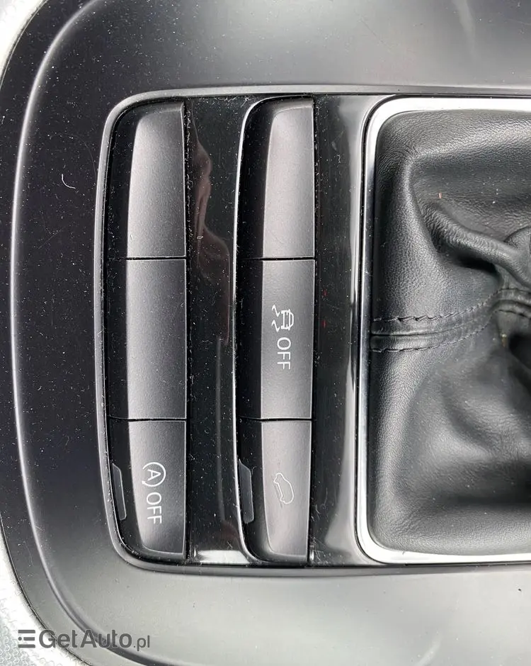 AUDI Q5 2.0 TDI Quattro (clean diesel)