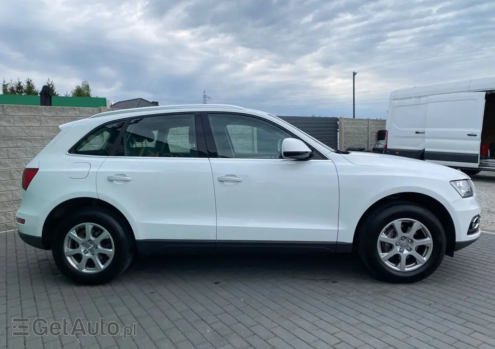 AUDI Q5 2.0 TDI Quattro (clean diesel)