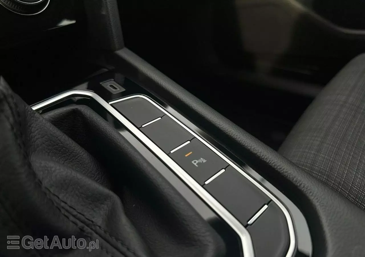 VOLKSWAGEN Passat 2.0 TDI EVO Elegance DSG