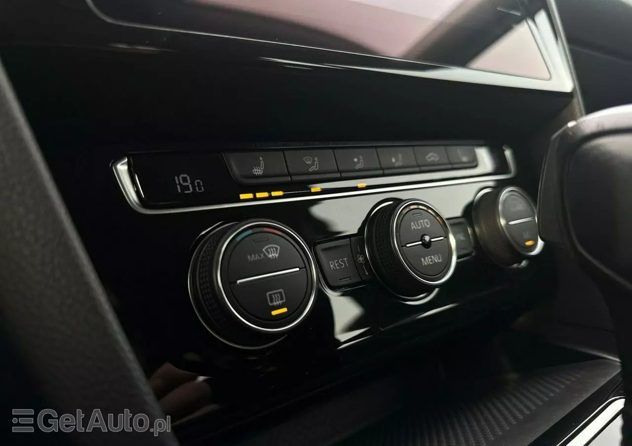 VOLKSWAGEN Passat 2.0 TDI EVO Elegance DSG