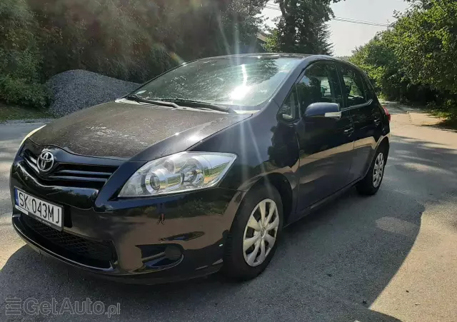 TOYOTA Auris 1.33 Dual-VVT-i