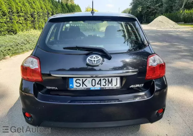 TOYOTA Auris 1.33 Dual-VVT-i