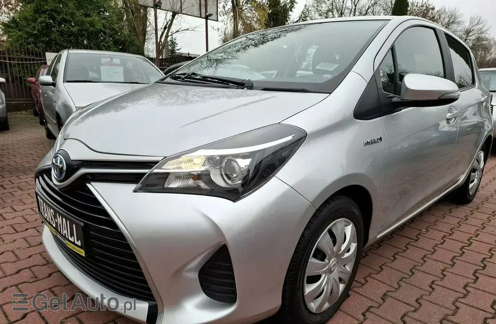 TOYOTA Yaris 