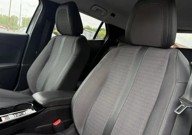 PEUGEOT 2008 1.5 BlueHDi Allure Pack S&S