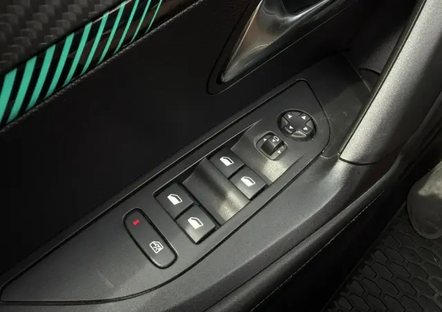 PEUGEOT 2008 1.5 BlueHDi Allure Pack S&S