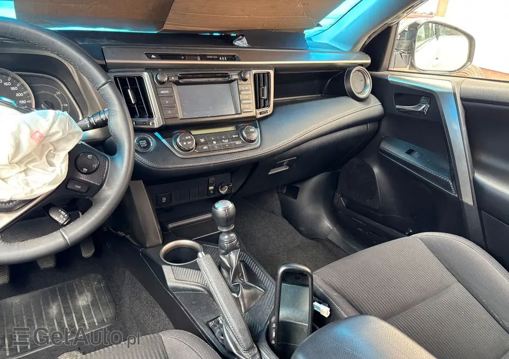 TOYOTA RAV4 2.0 D-4D 4x2 Start-Stop Comfort