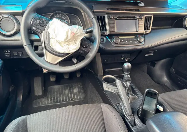 TOYOTA RAV4 2.0 D-4D 4x2 Start-Stop Comfort